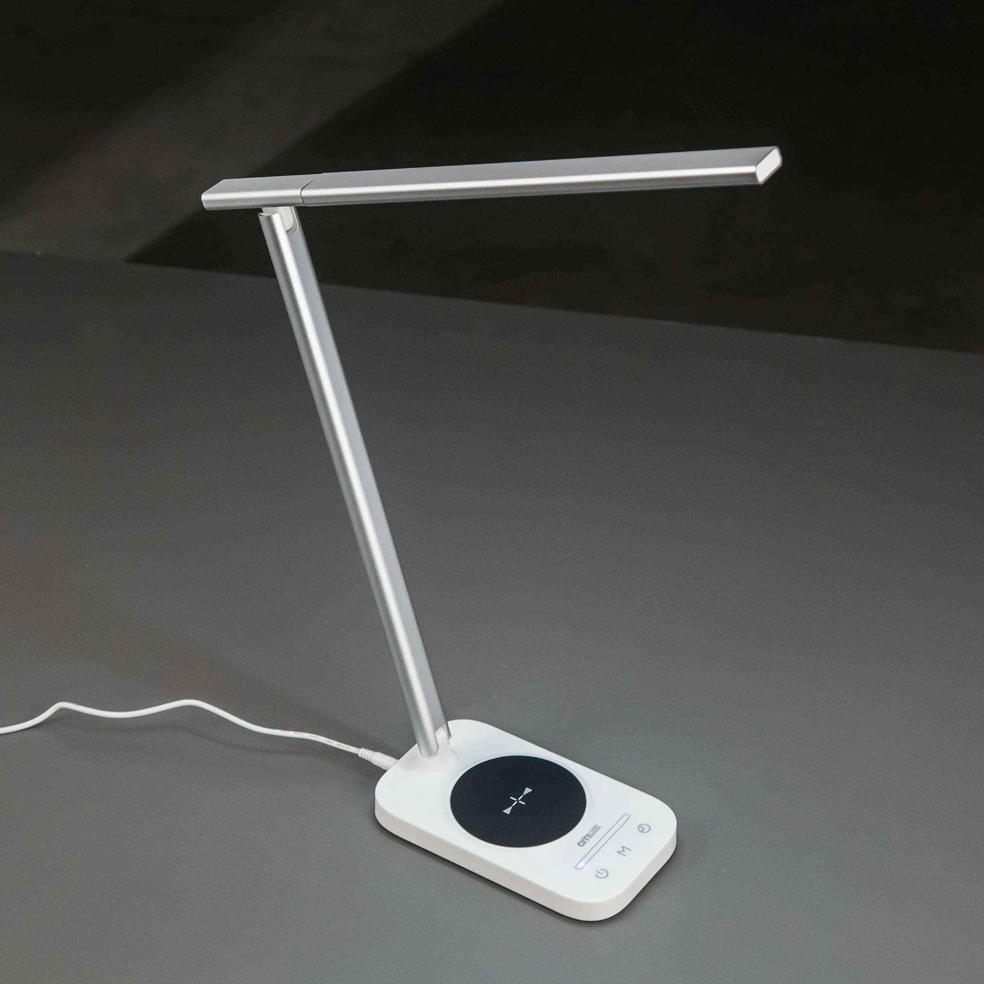 Citilux CL803051 Ньютон Бел-Серебр, USB+Qi — миниатюра 2