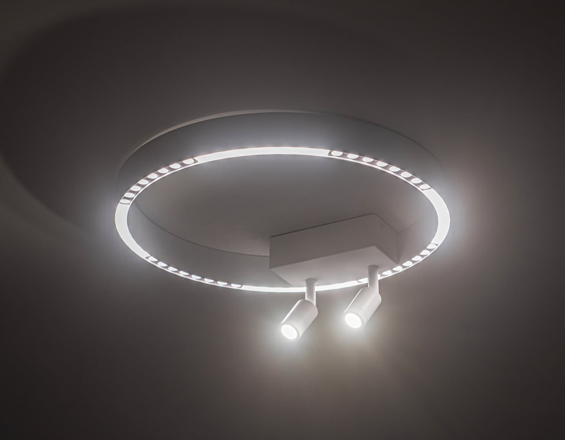 Ambrella Светильник потолочный светодиодный FL5808/1+2 BK черный 40W 3000K/4200K/6400K D600*95 (без ПДУ) — миниатюра 2
