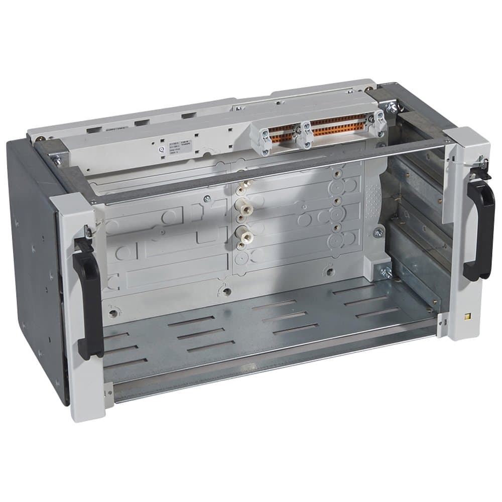 Legrand VX3 IS333 DPX 630 3P без диф 404646