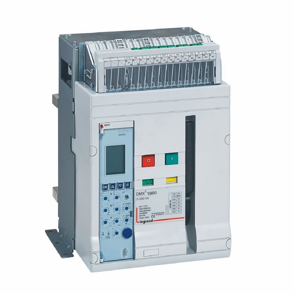 Legrand DMX3 1600 42kA фикс 3П 1600 A 028004