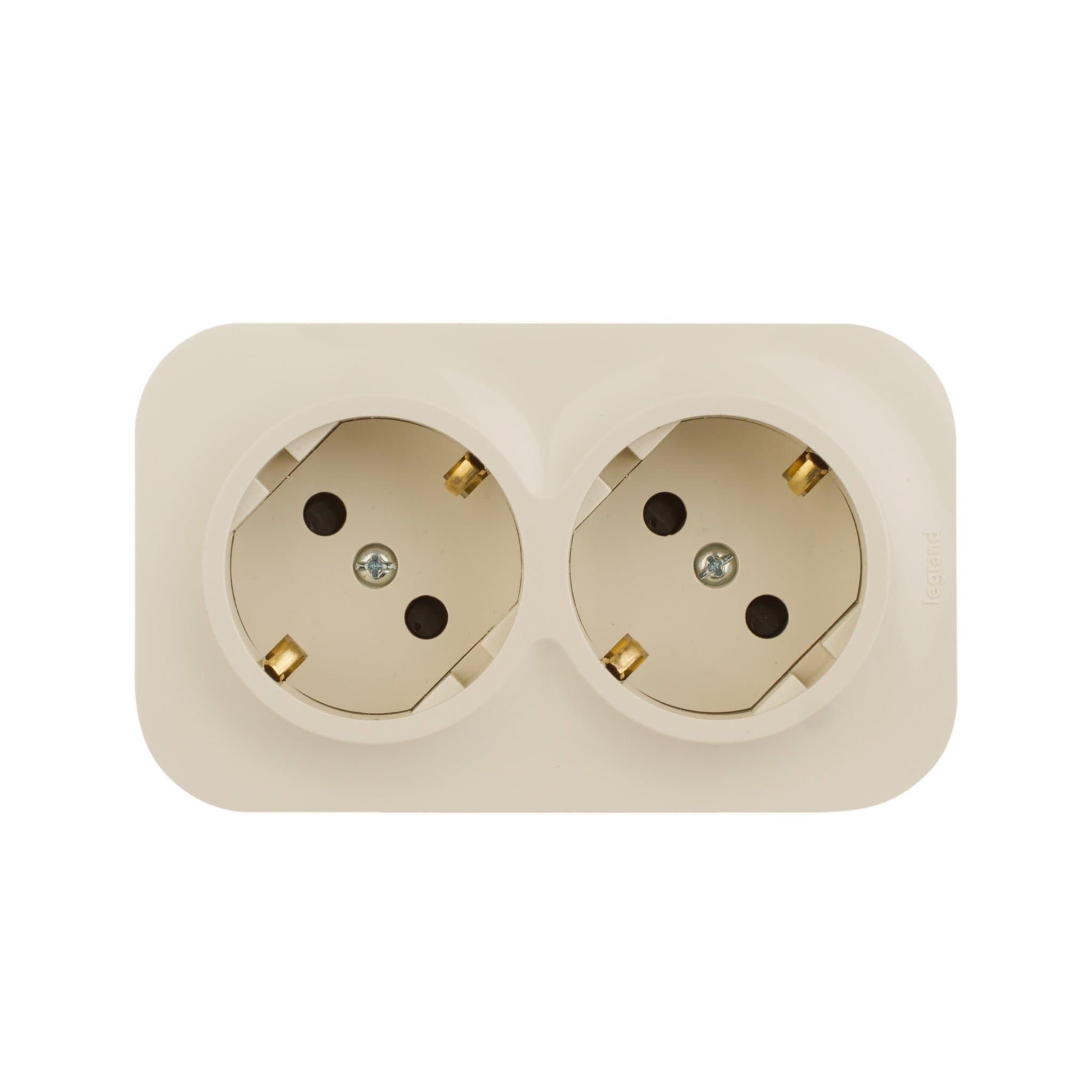 Legrand Quteo IP 20 Слоновая кость Розеточный блок с предварительным подключением 2 x 2К+З с защитными шторками - 16 A - 250 В~ 782267
