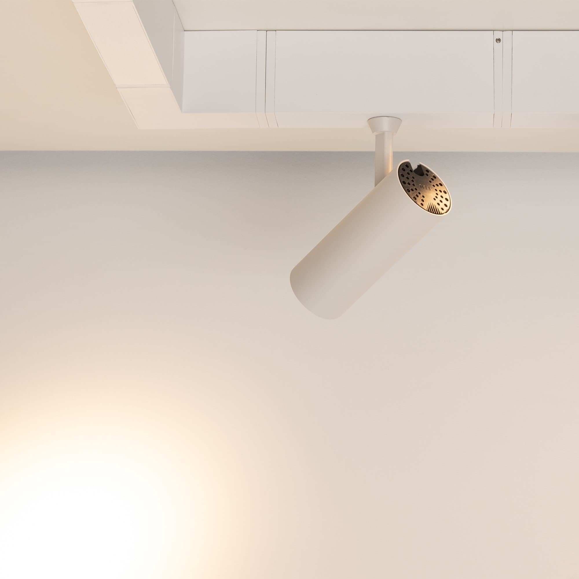 Arlight Светильник CLIP-38-SPOT-R146-6W Warm3000 (WH, 24 deg, 24V) (IP40 Металл, 3 года) 028939 — миниатюра 2