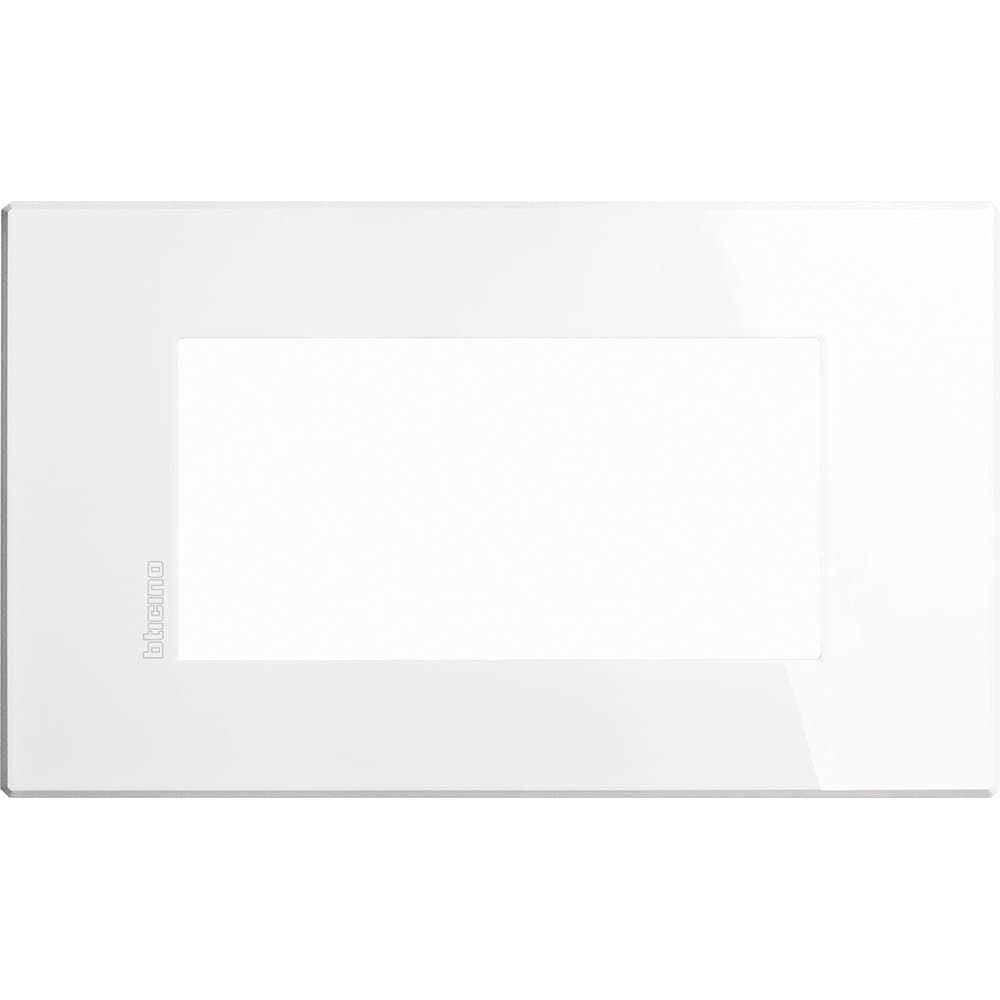 BT Axolute Air  White Рамка 4 модуля HW4804HD — миниатюра 2