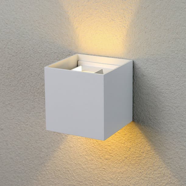 Elektrostandard 1548 TECHNO LED / Светильник садово-парковый со светодиодами WINNER белый a038412