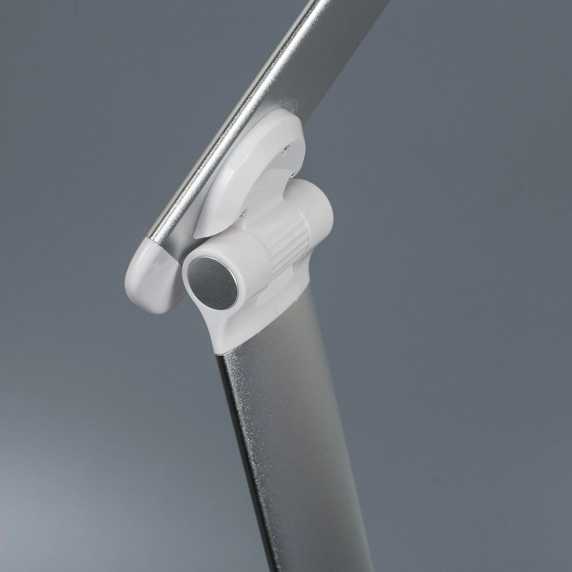Citilux CL803021 Ньютон Бел-Серебр, с USB — миниатюра 7