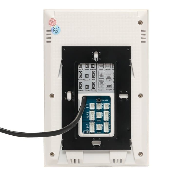 Видеодомофон IPV-01 бел. 4''TFT 4пр. 2 канала IP20 EKF — миниатюра 3