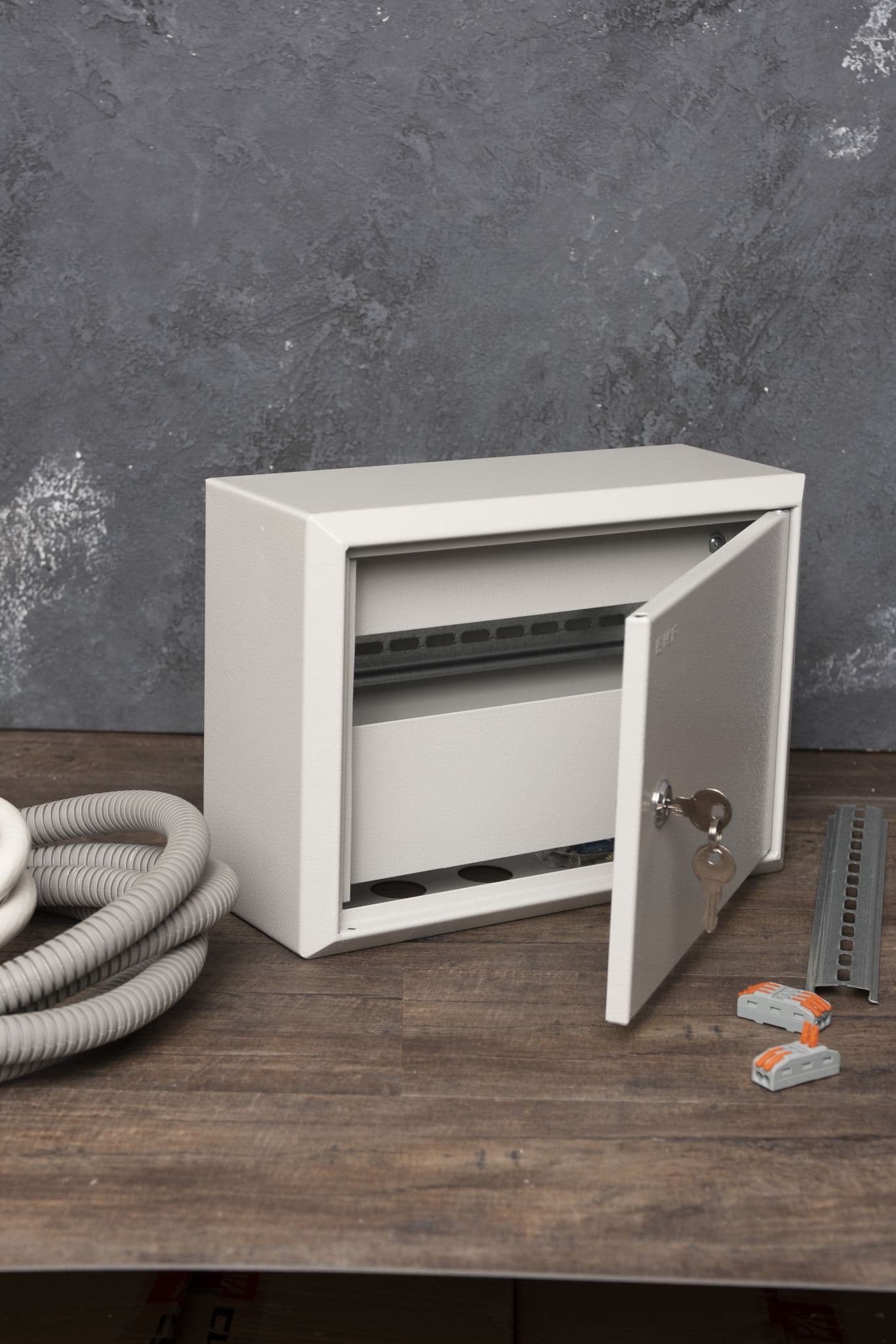 EKF PROxima Щит распред. навесной ЩРН-12 (220х300х120) IP31 — миниатюра 15