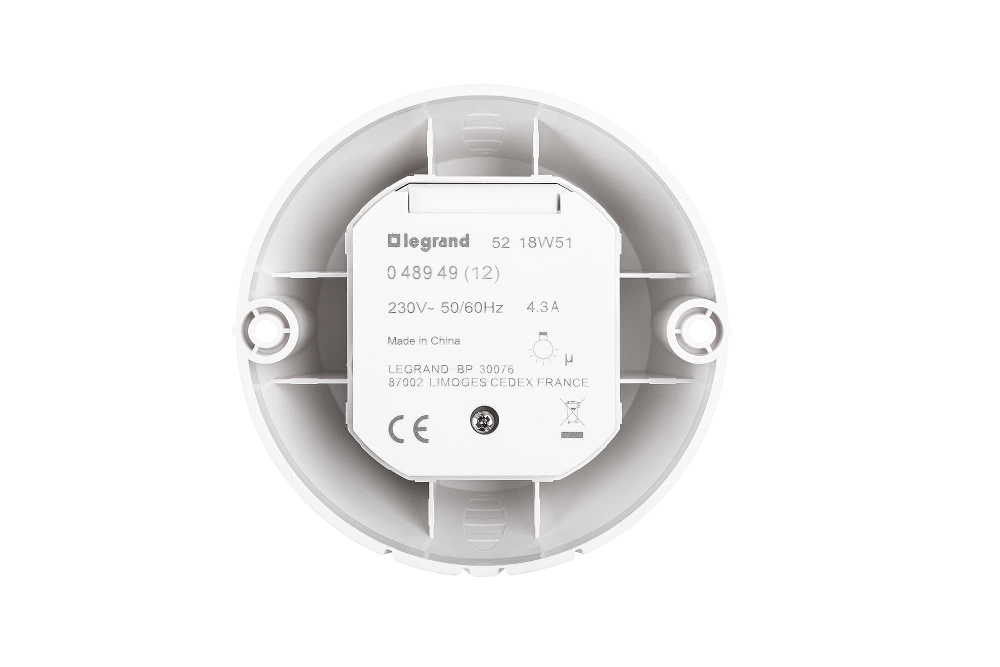 Legrand LM Белый Датчик движения PIR потолочный для накладного монтажа 360°, упаковка "блистер". ~240В 1000 Вт лампы накаливания/250 Вт светодиоды,IP2 048949 — миниатюра 3