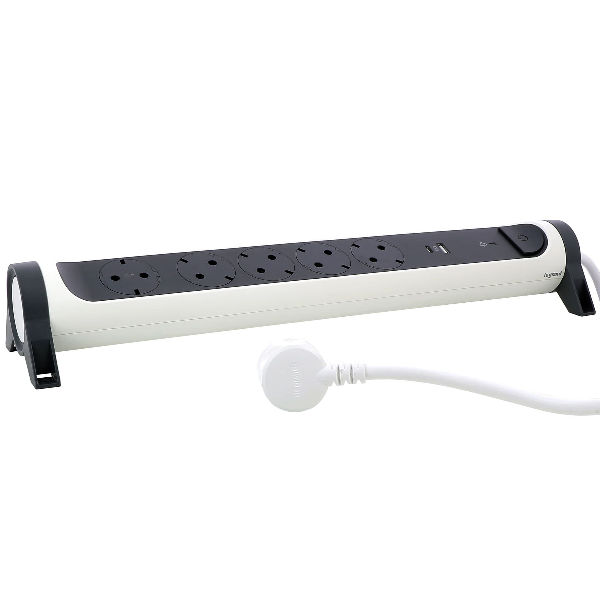 Legrand Revolution Комфорт Бело-черный Удлинитель 5x2К+З с 2xUSB A+C (3А), кабель 1,5м, плоские розетки, УЗИП с индикацией, фиксируемый поворотный бло 694510 — миниатюра 4