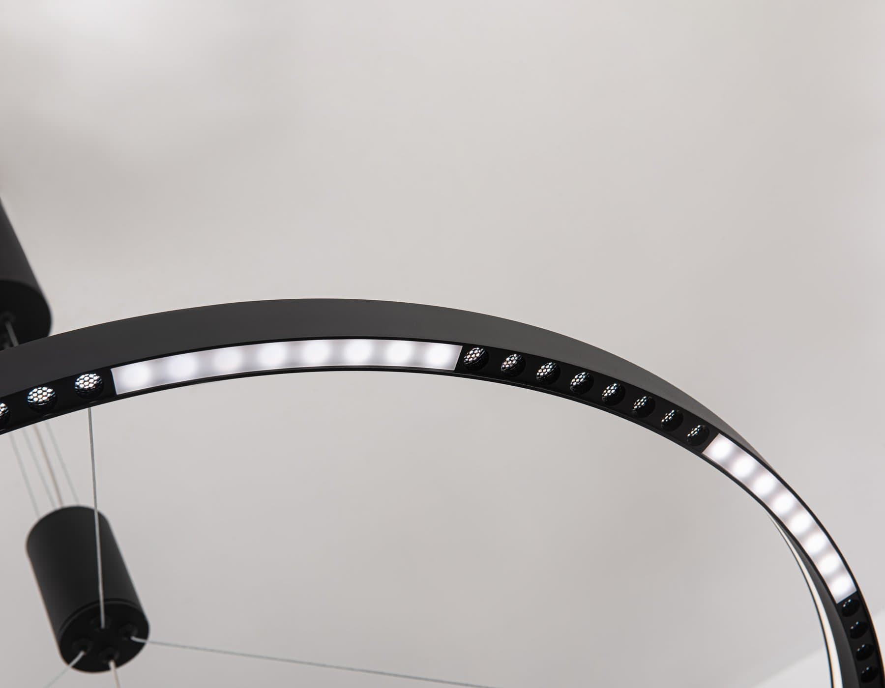 Ambrella Светильник подвесной светодиодный FL5856 BK черный 40W 3000K/4200K/6400K D800*860 (без ПДУ) — миниатюра 7