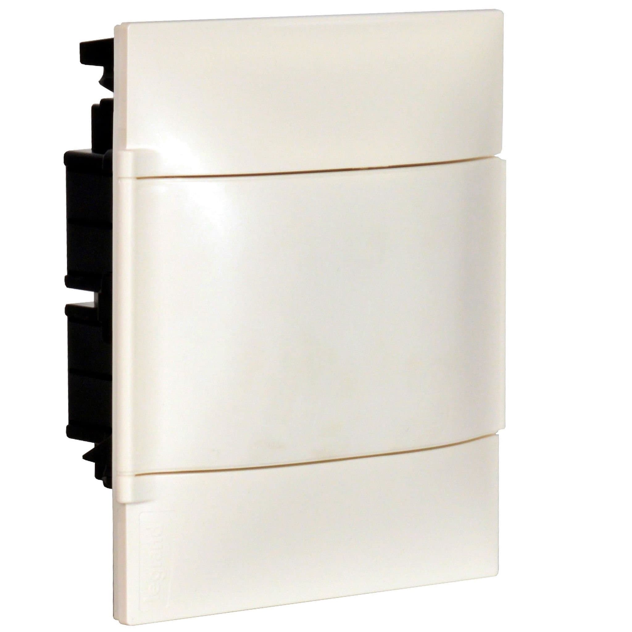 Legrand Practibox S Пластиковый щиток Встраиваемый 1X4 Дымчатая дверь 134554 — миниатюра 3