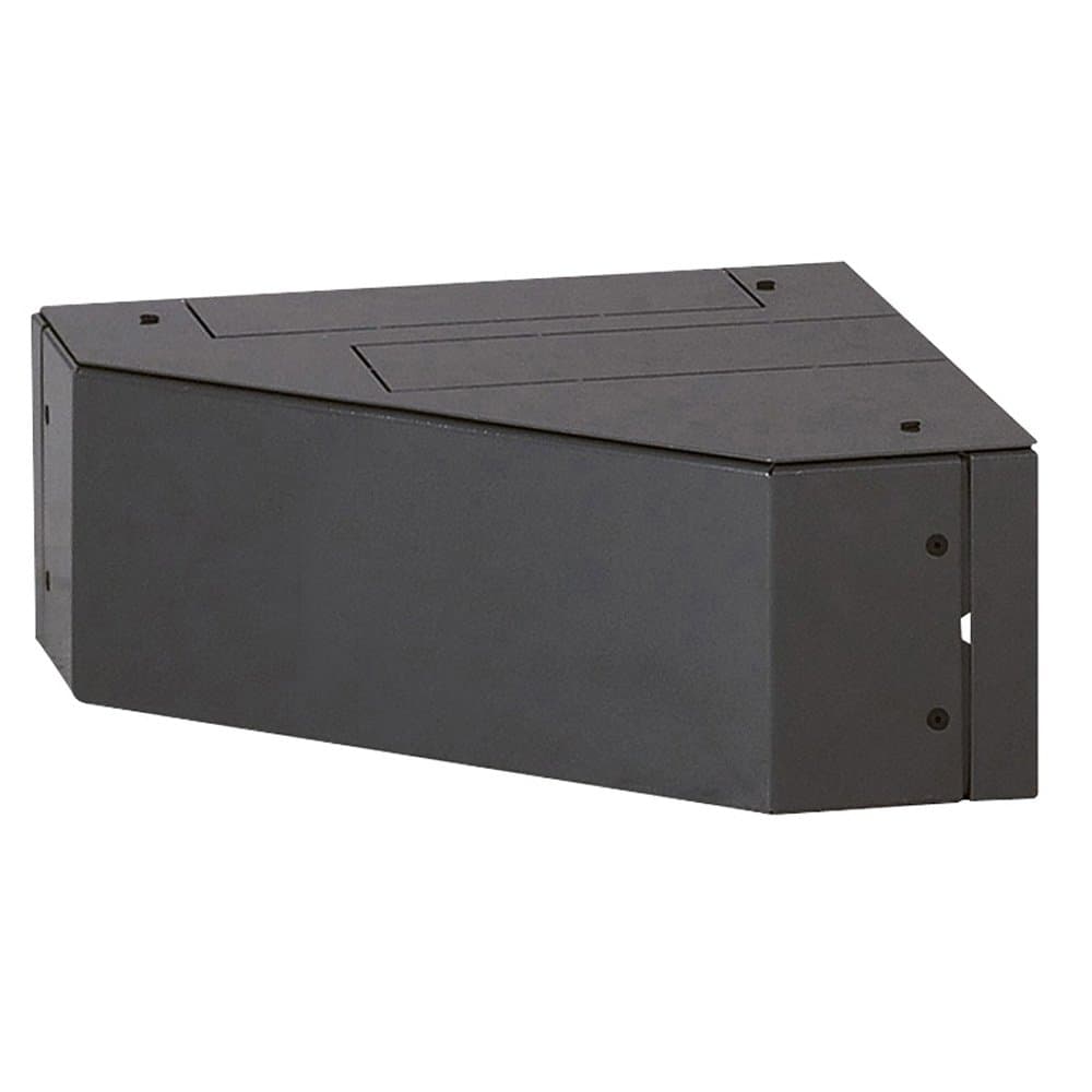 Legrand Altis Цоколь сопряжен. 400х200мм 047704