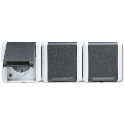JUNG Тройная  горизонтальная SCHUKO-розетка 16A 250V ~ для накладного монтажа IP44 8230W