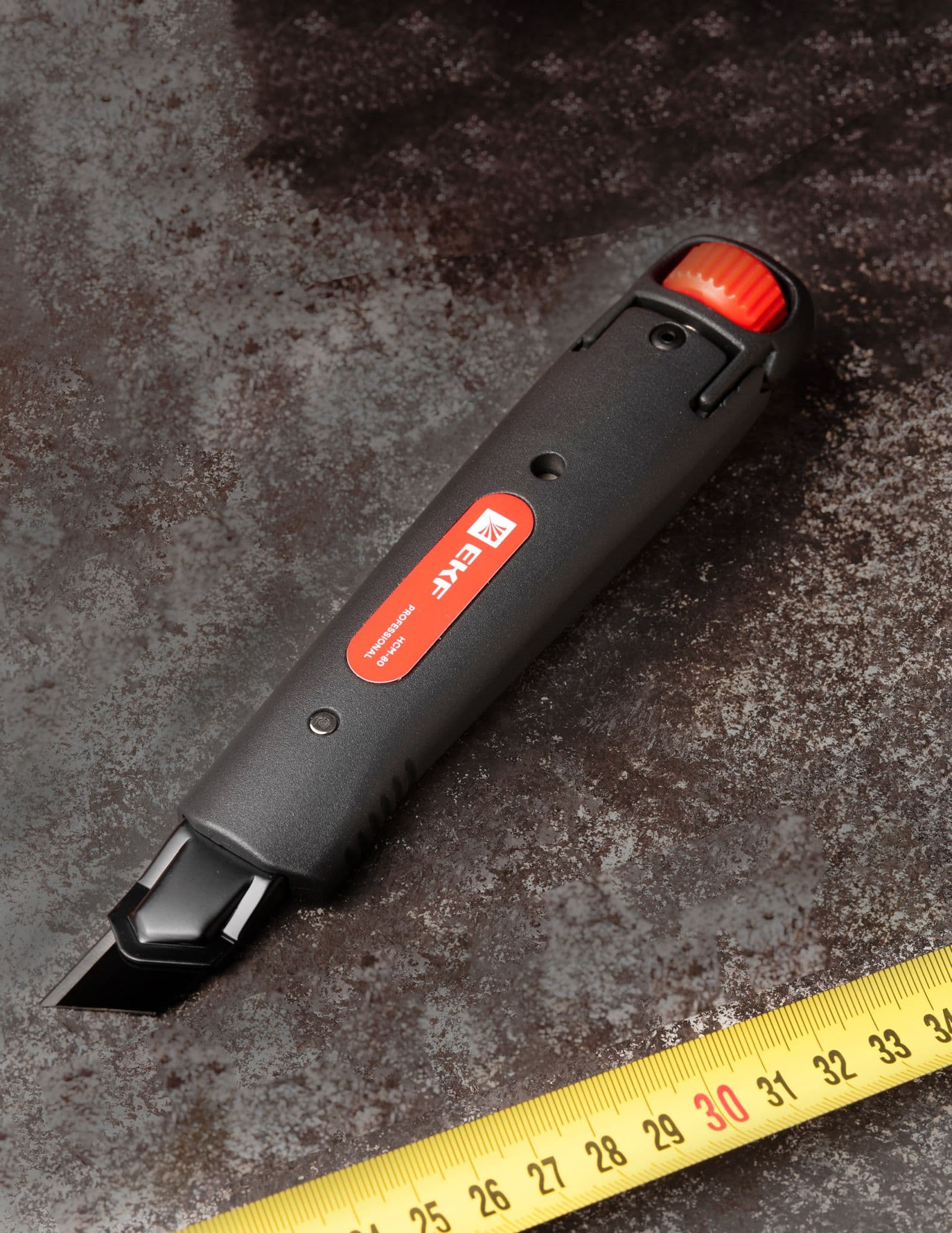 EKF Нож строительно-монтажный 18 мм НСМ-80 (SK4) Heavy Duty (до 60 кг) Professional — миниатюра 18