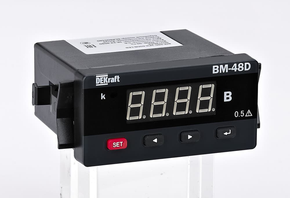 Dekraft Вольтметр цифровой 96x48мм однофазный, вход 600В, LED-дисплей ВМ-48D
