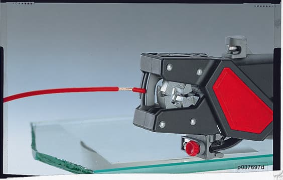 Legrand Старфикс Инструмент для обжима универсальный 037697 — миниатюра 3