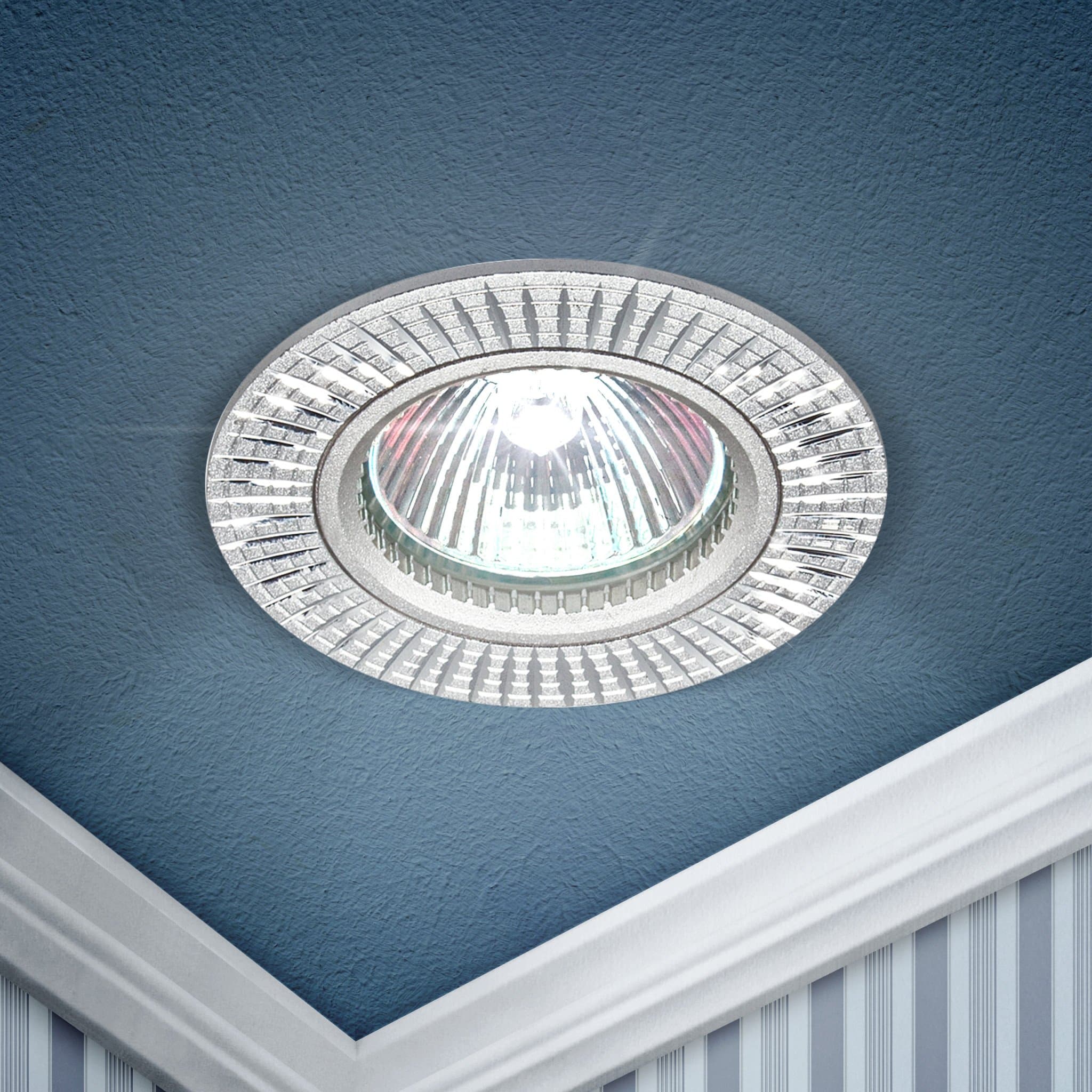 ЭРА KL32 AL/SL Серебро Светильник алюминиевый MR16,12V/220V, 50W