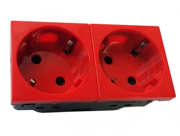 SPL Розетка 2 х 2К+З Нем.Ст. 45 Красная двойная (077272 - SPL - 200010)