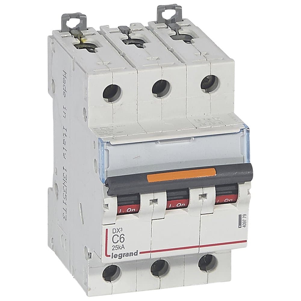 Legrand DX3 Автоматический выключатель 3P 6A (С) 25кА 409779