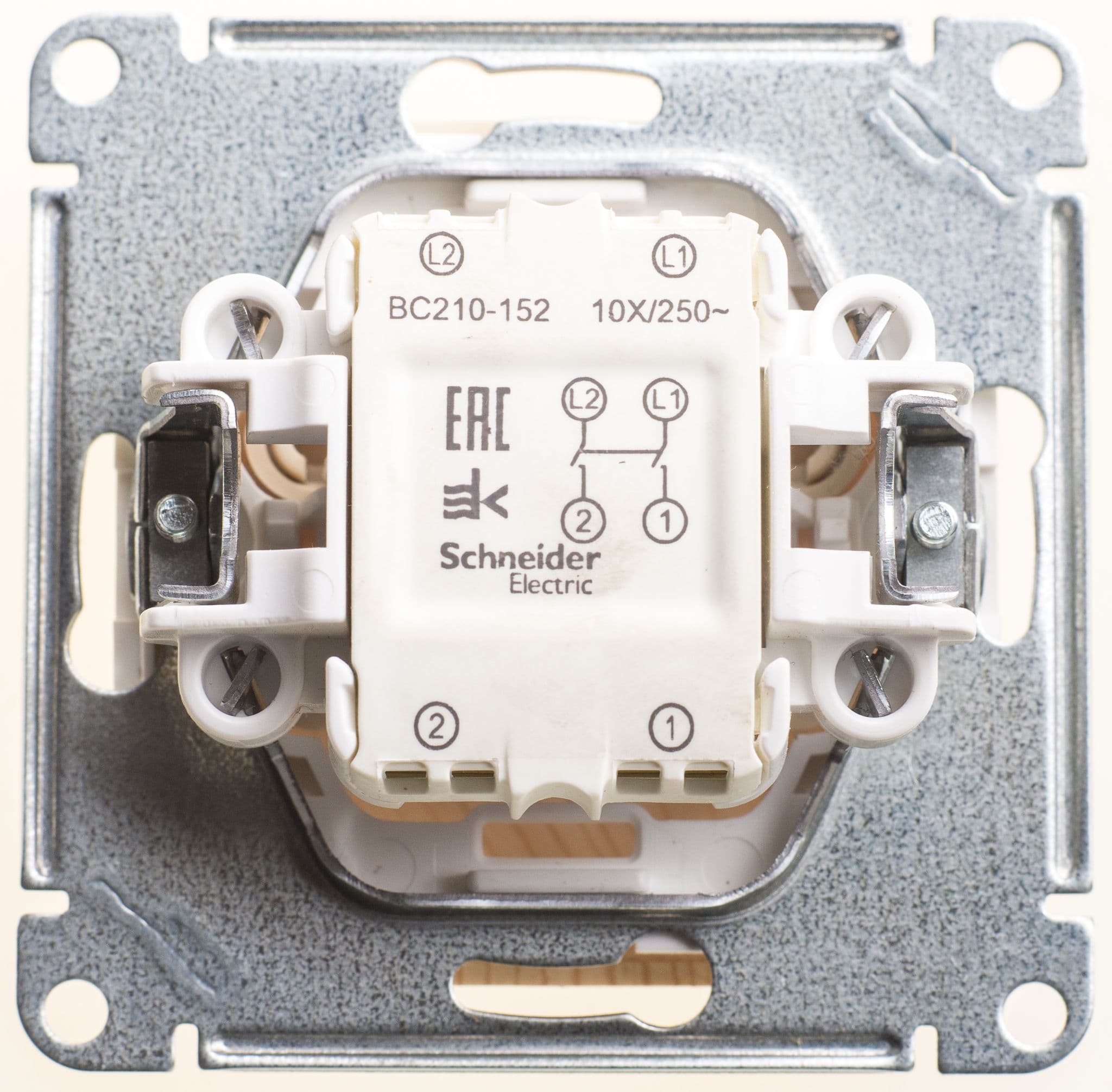 Systeme Electric Wessen 59 Сосна Выключатель 1-клавишный 2-полюсный, 10А — миниатюра 2