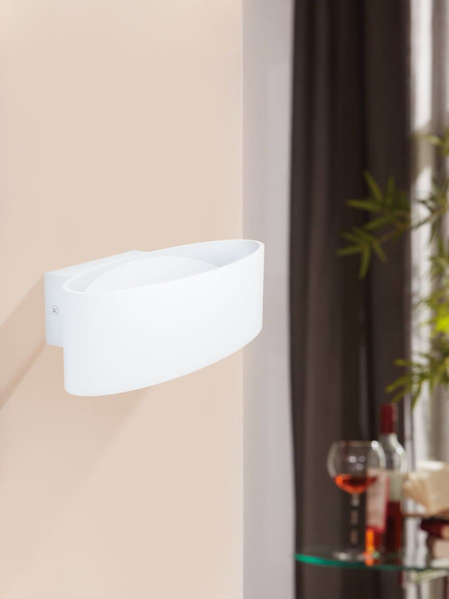 Eglo 98541 Cветодиодный бра MACCACARI, 10W(LED), 1100lm, L270, H75, A130, алюминий, сталь, белый/пластик — миниатюра 2
