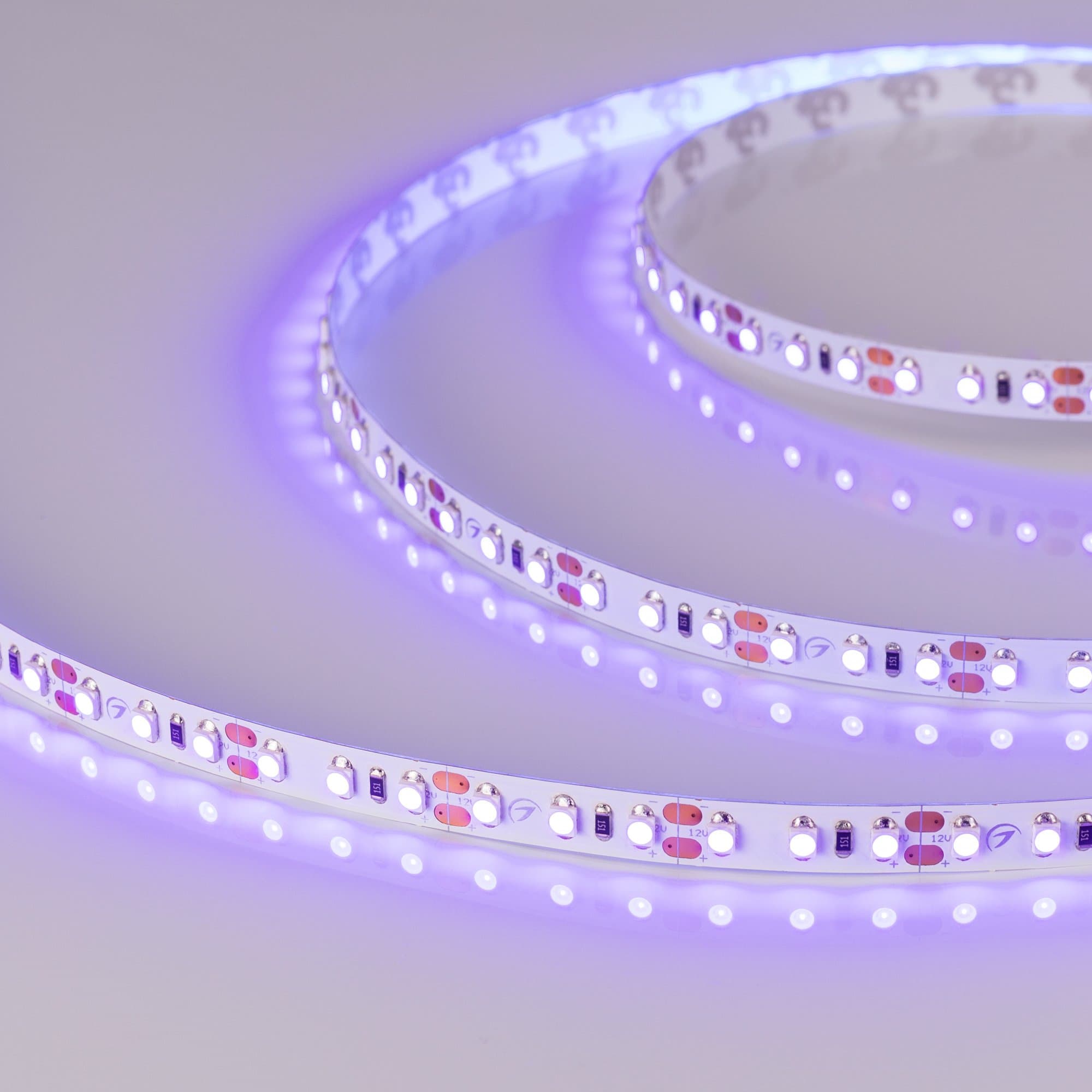 Arlight Светодиодная лента RT-A120-8mm 12V UV400 (9.6 W/m, IP20, 2835, 5m) (Открытый) 012812(2)