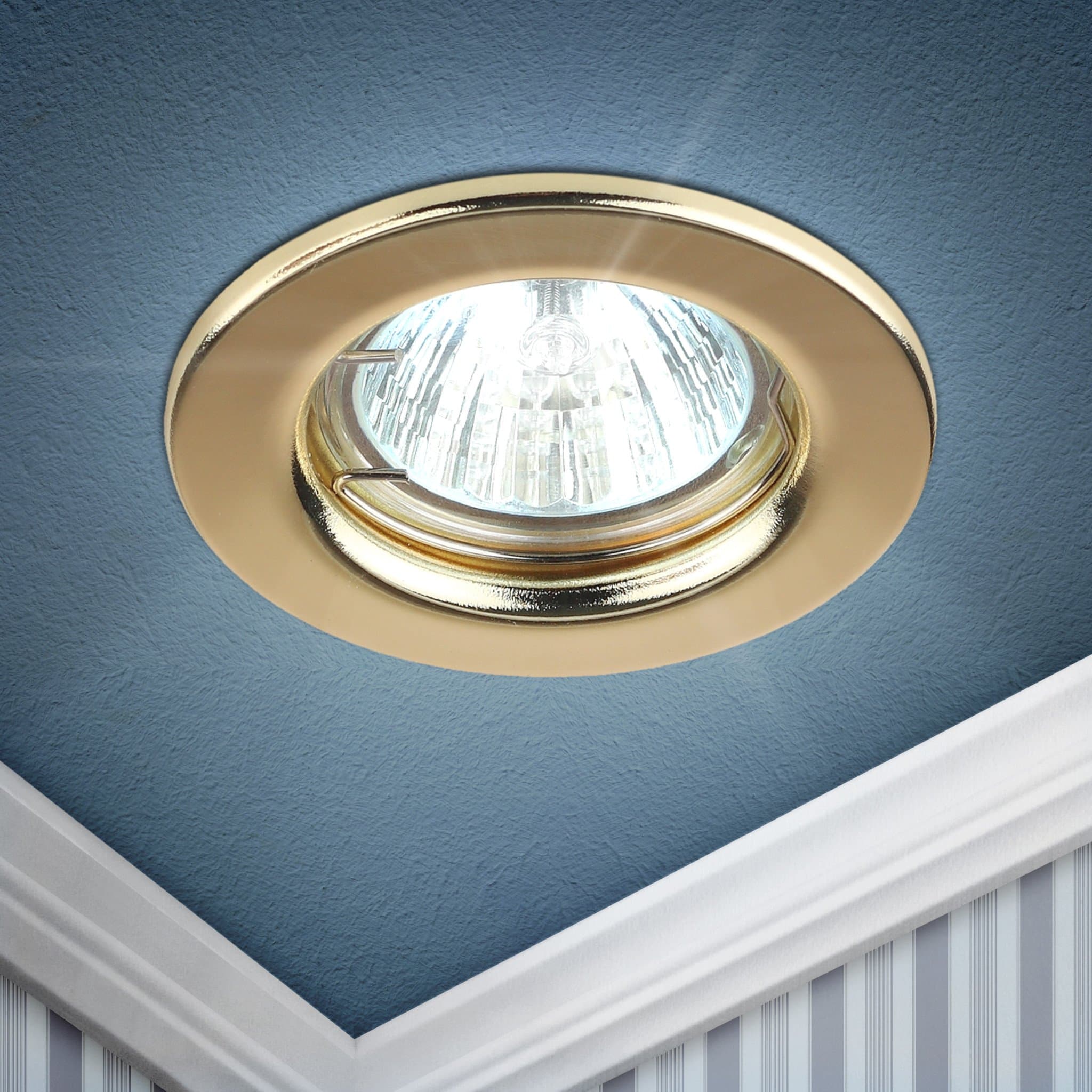 ЭРА ST1 GD Золото Светильник штампованный MR16,12V/220V, 50W