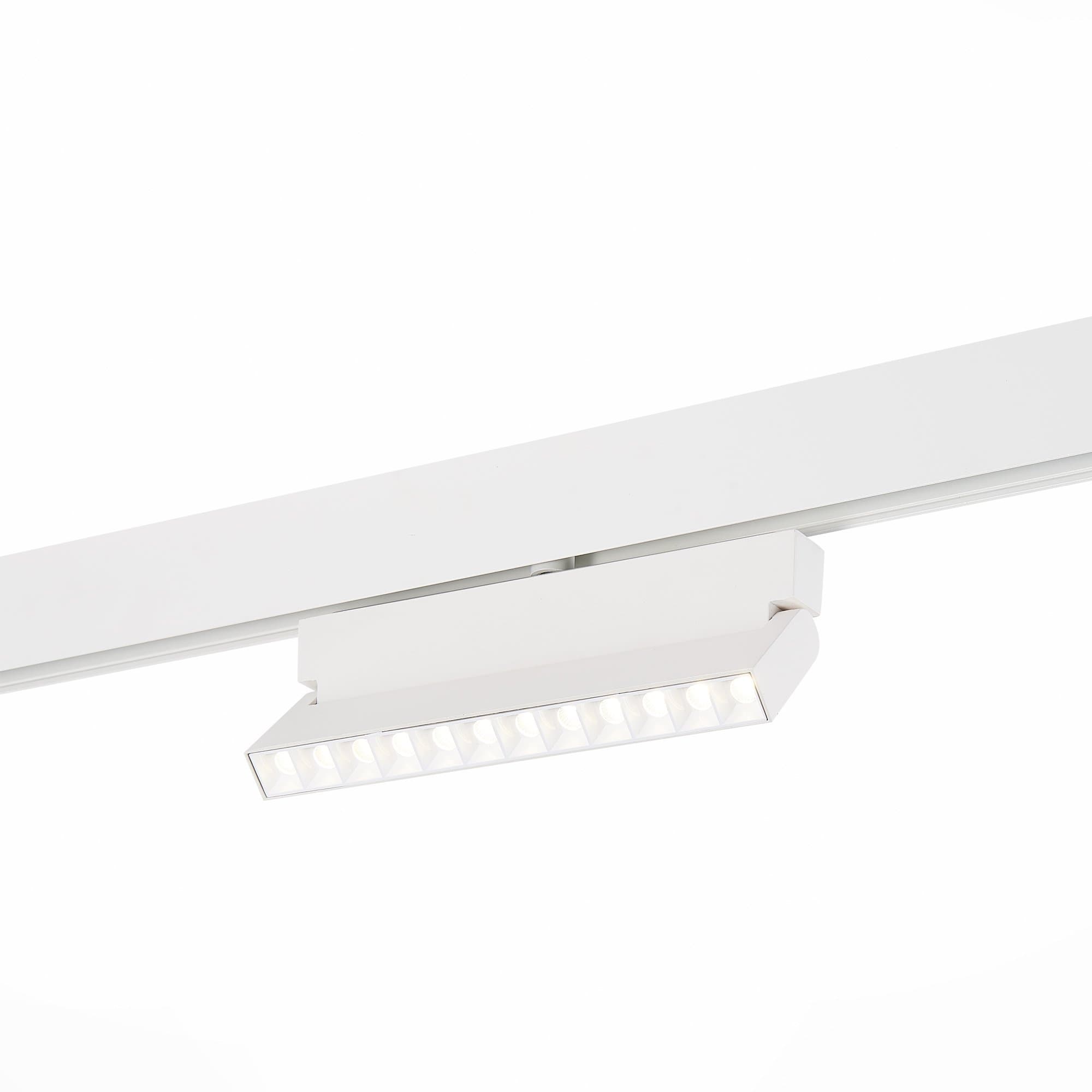 ST Luce ST362.546.12 Магнитный трековый светильник белый LED 1*12W 4000K 1 009Lm Ra>80 36° IP20 L219xW22xH134 48V