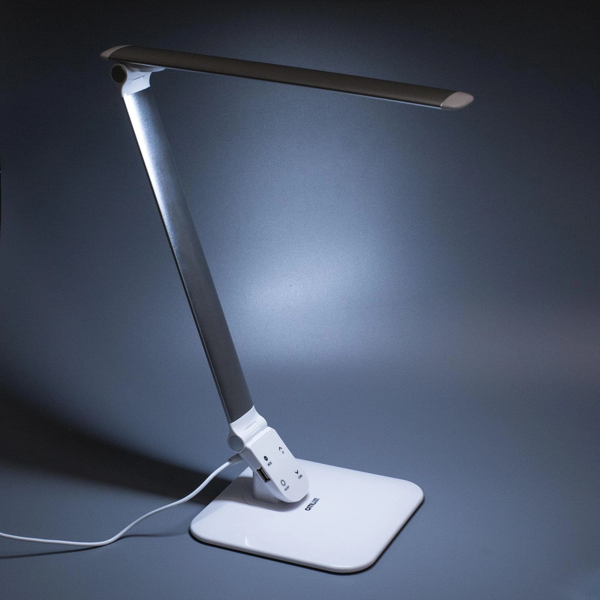 Citilux CL803021 Ньютон Бел-Серебр, с USB — миниатюра 9