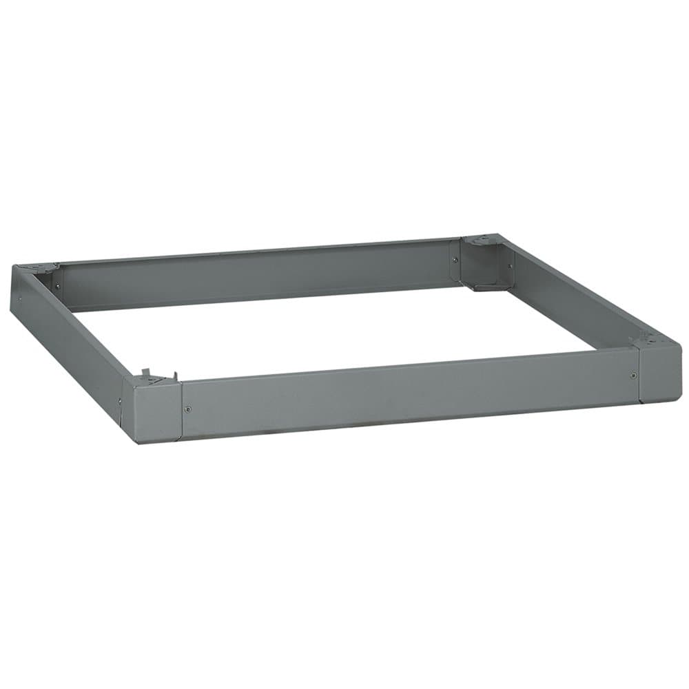 Legrand XL3 Цоколь 100 мм 475x475 020511