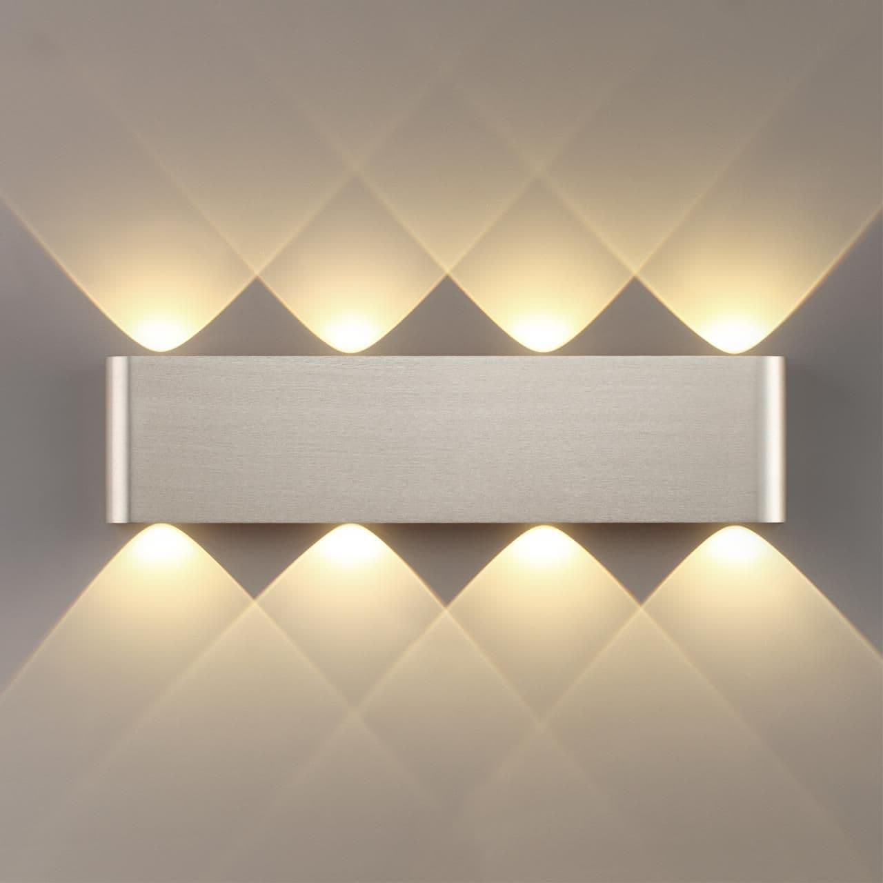 Odeon Light 7106/8WL HIGHTECH ODL26 441 светильник матовый никель/металл IP20 LED 8W 3000K 220V MAGNUM
