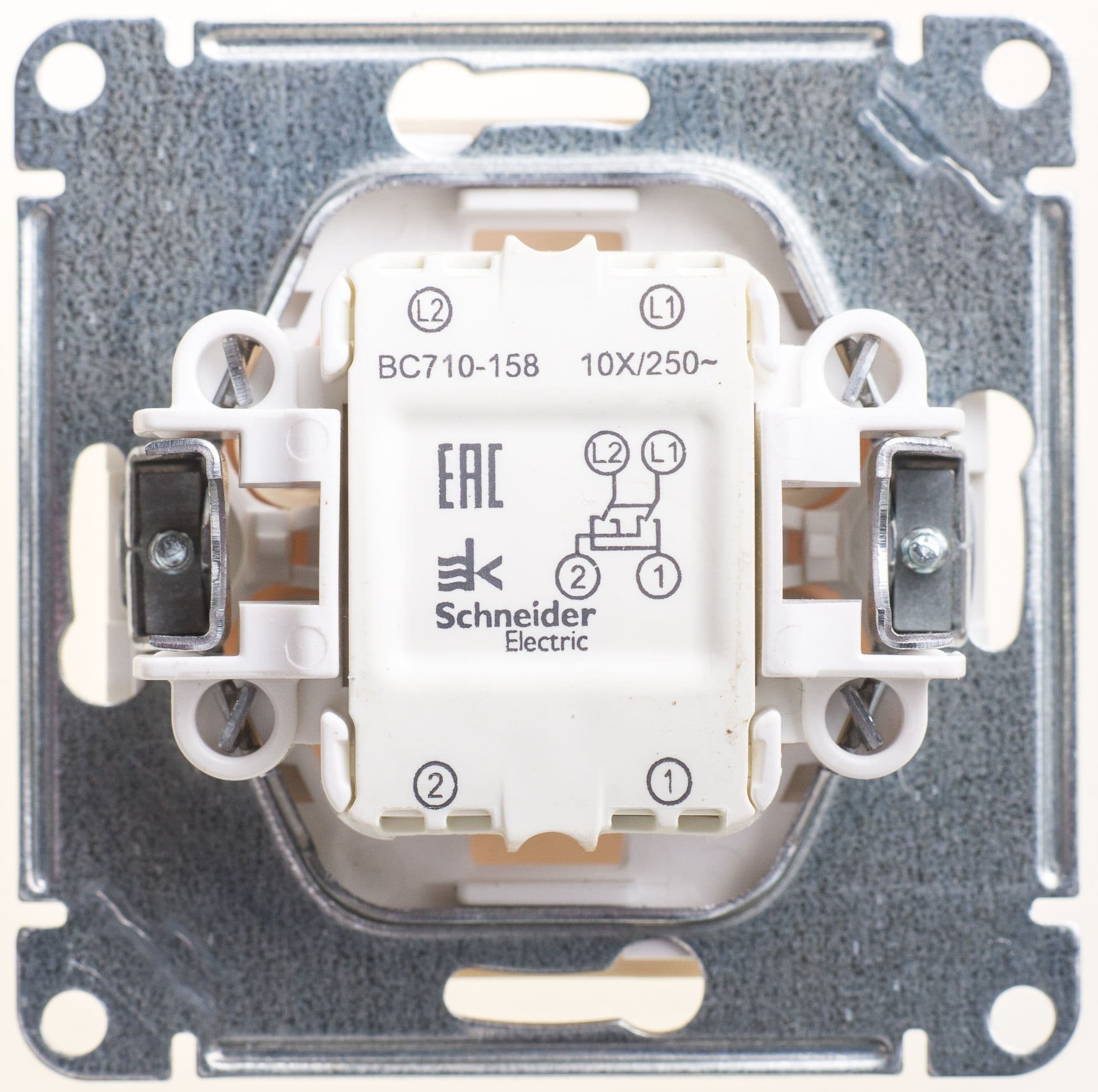 Systeme Electric Wessen 59 Беж Переключатель перекрестный 1-клавишный 10АХ — миниатюра 2