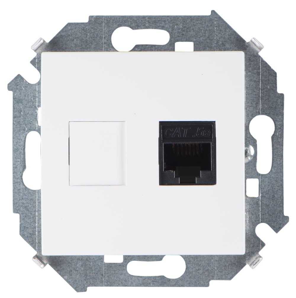 Simon 15 Белая Розетка компьютерная RJ45 кат.5e (AMP) 1591551-030