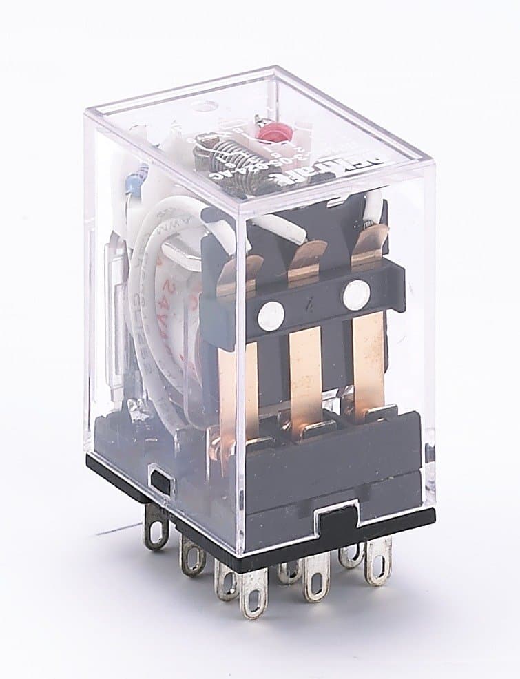 DEKraft Промежуточное реле 3 конт. с инд. LED 5А 12В AC ПР-1 23222DEK