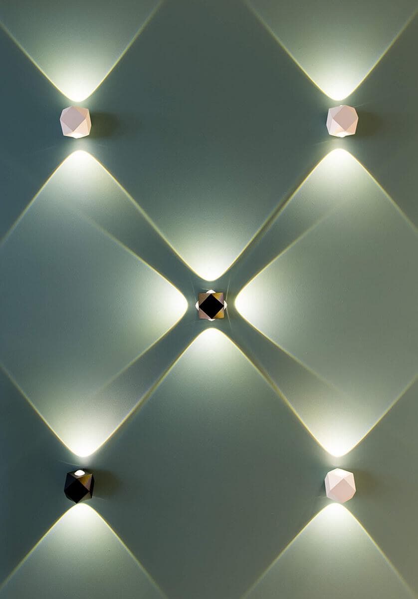 Odeon Light HIGHTECH белый/металл Светильник настенный IP54 LED 4W 366Лм 3200K DIAMANTA 4219/4WL — миниатюра 3