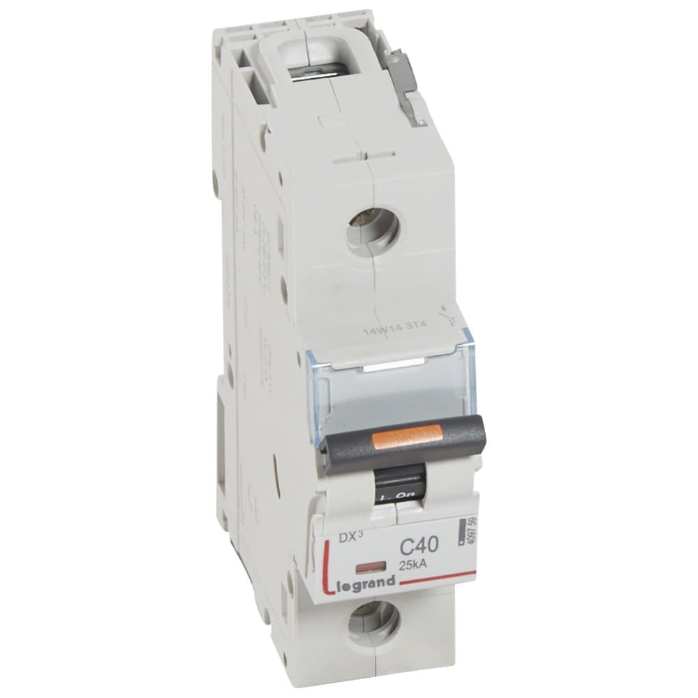 Legrand DX3 Автоматический выключатель 1P 40A (С) 25кА 409759