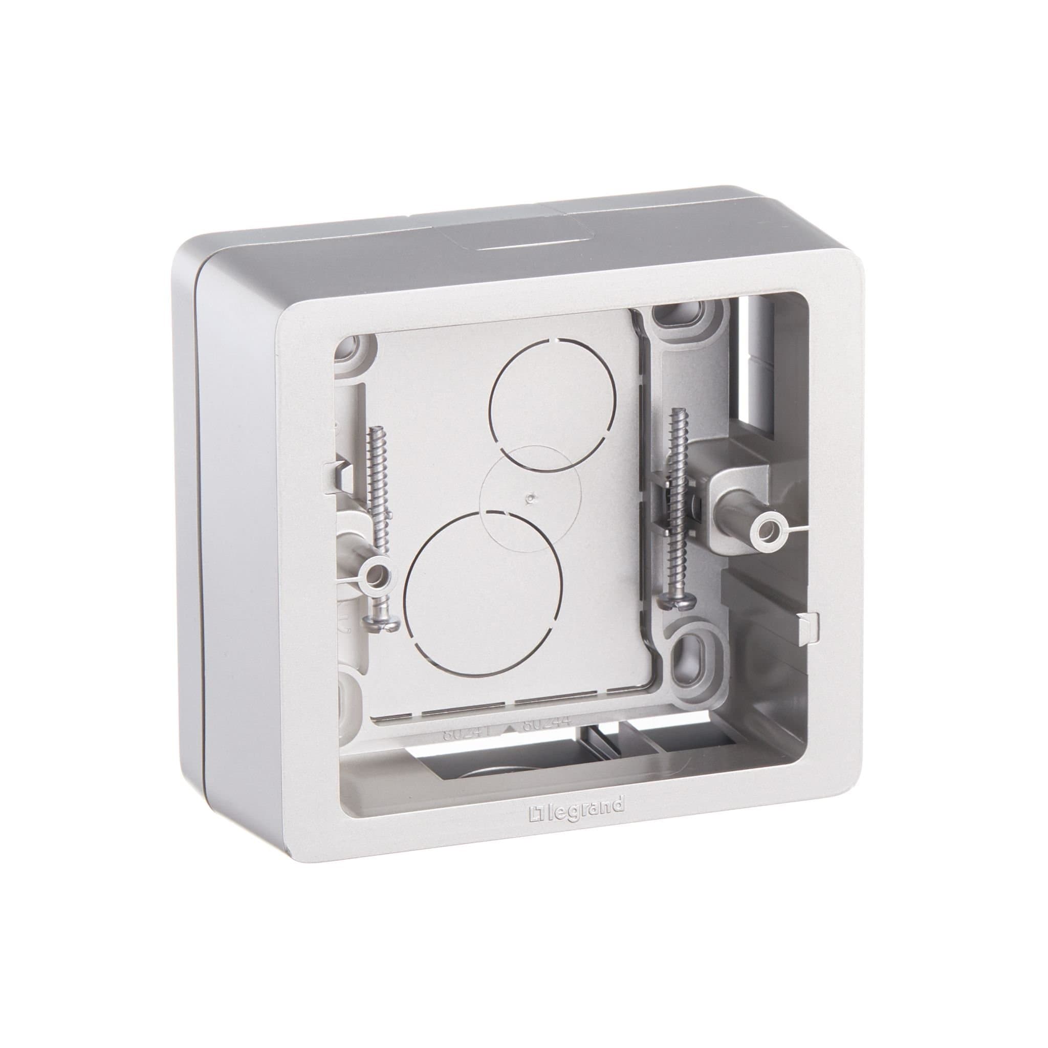 Legrand Celiane Титан Коробка для накладного монтажа 1-ая 080244 — миниатюра 3
