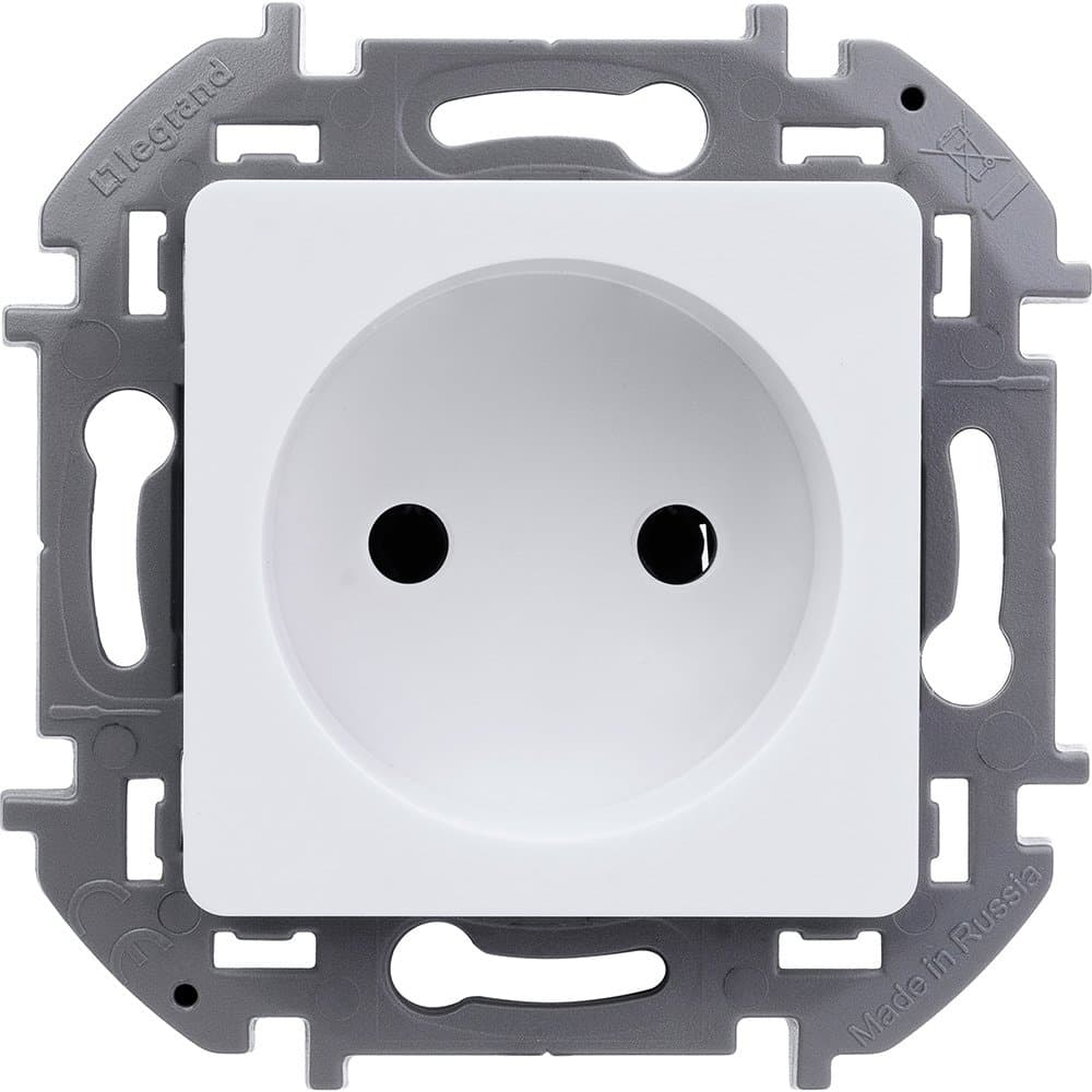 Legrand INSPIRIA Белый Розетка 2К - 16 А - 250 В 673710