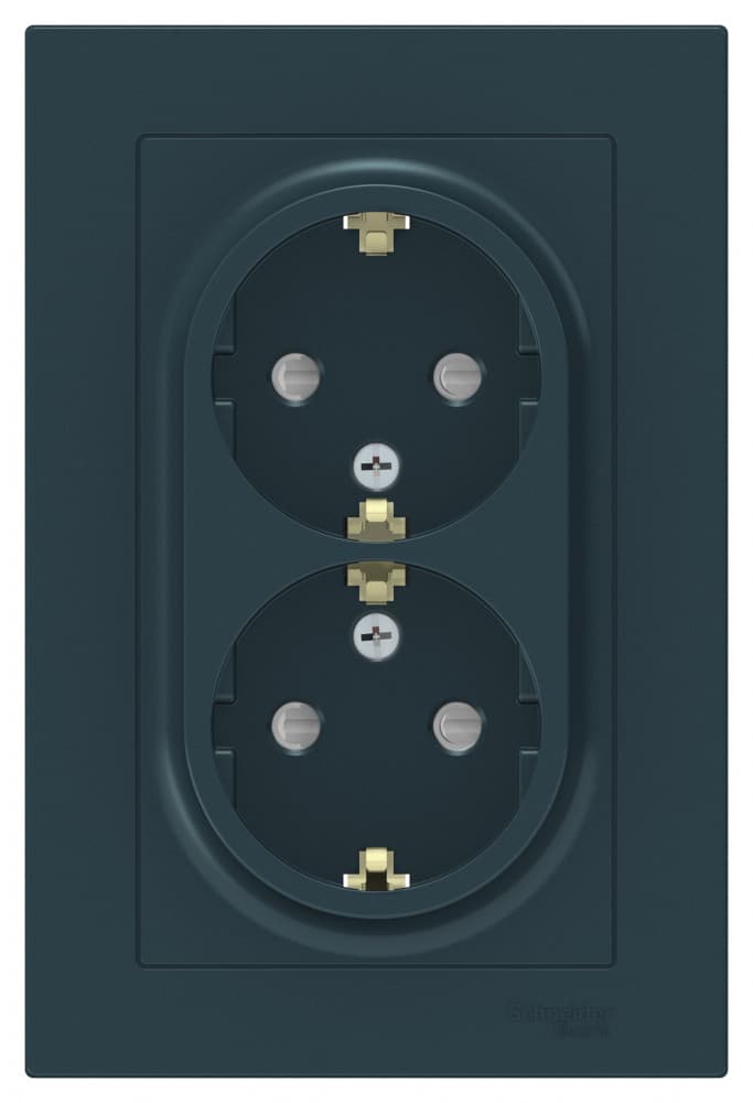 Systeme Electric AtlasDesign Изумруд Розетка с/з двойная, со шторками, 16А, в сборе