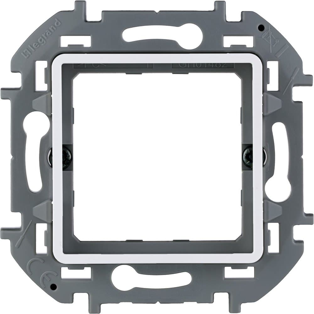 Legrand INSPIRIA Белый Адаптер для механизма Mosaic 673900