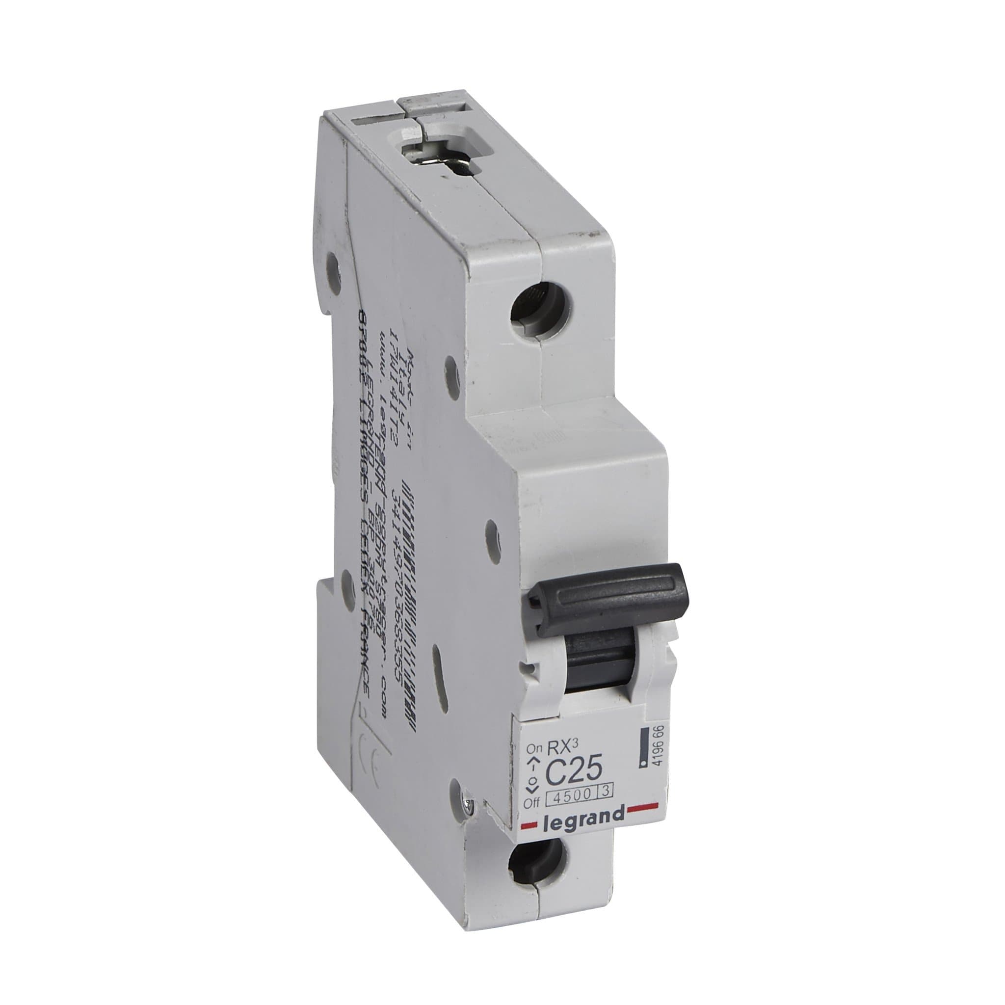 Legrand RX3 Автоматический выключатель 1P 25А (C) 4,5kA 419666