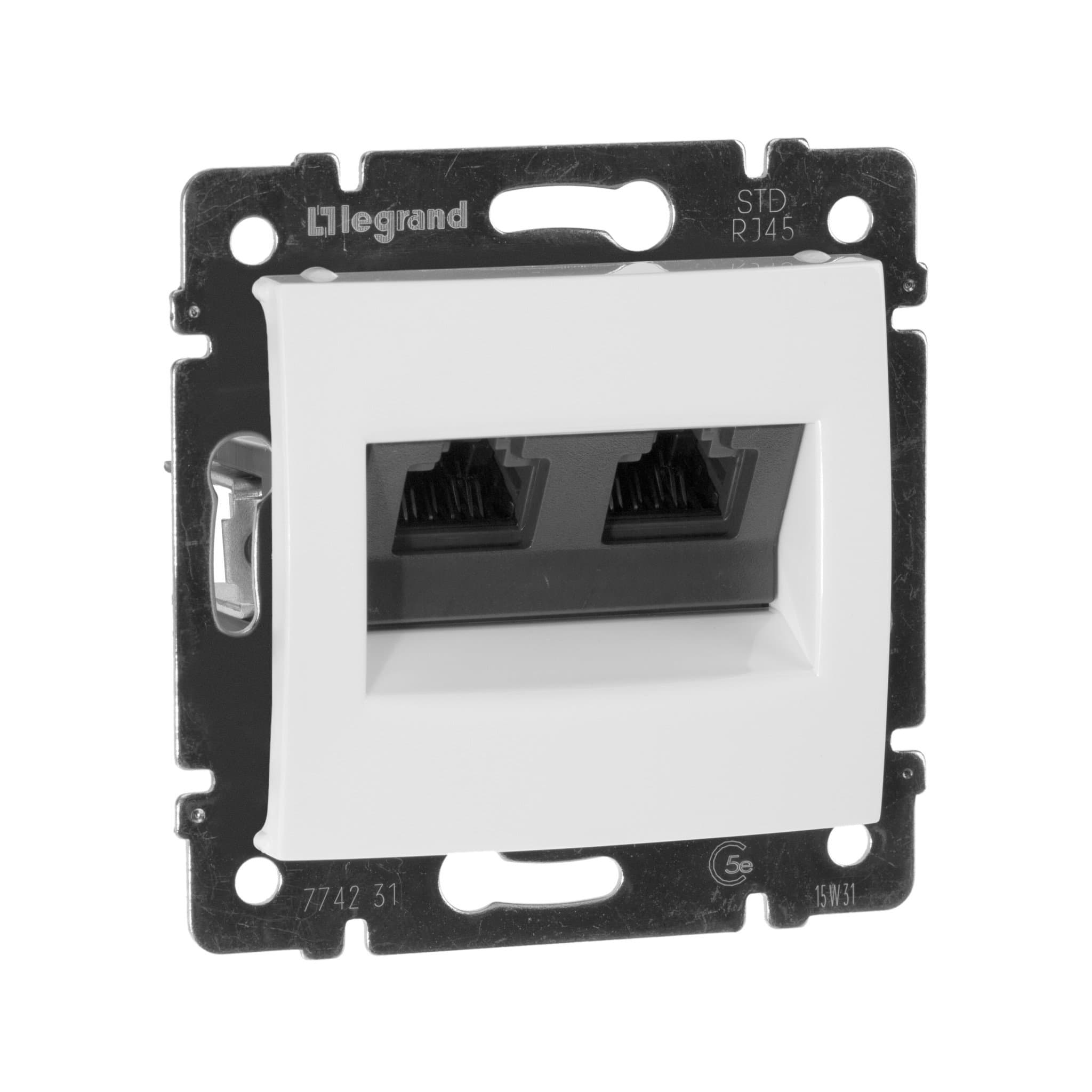 Legrand Valena Бел Розетка комп(RJ45) 2-ая 5 кат UTP 774231