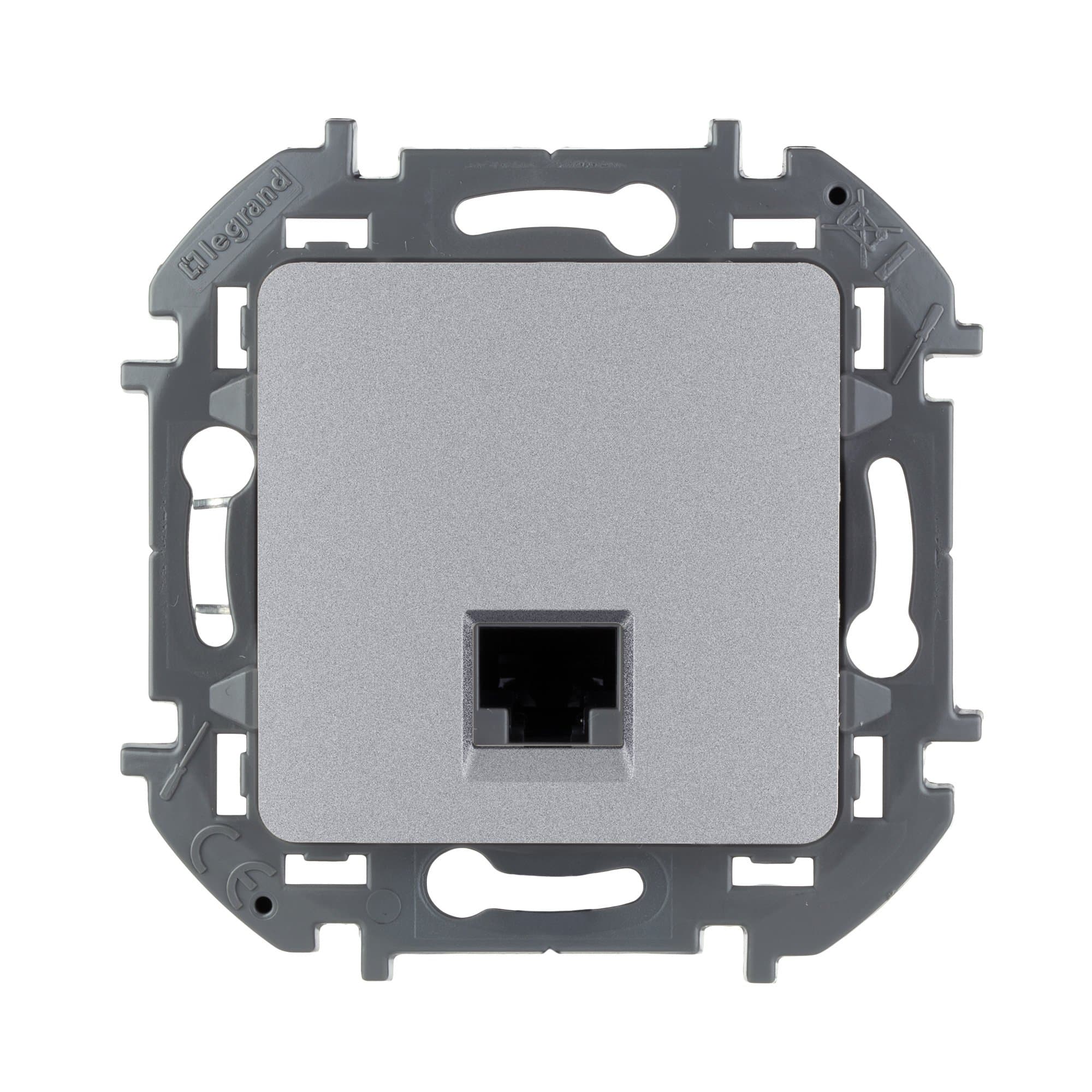 Legrand INSPIRIA Алюминий Информационная розетка RJ 45 - категория 5e - UTP 673827