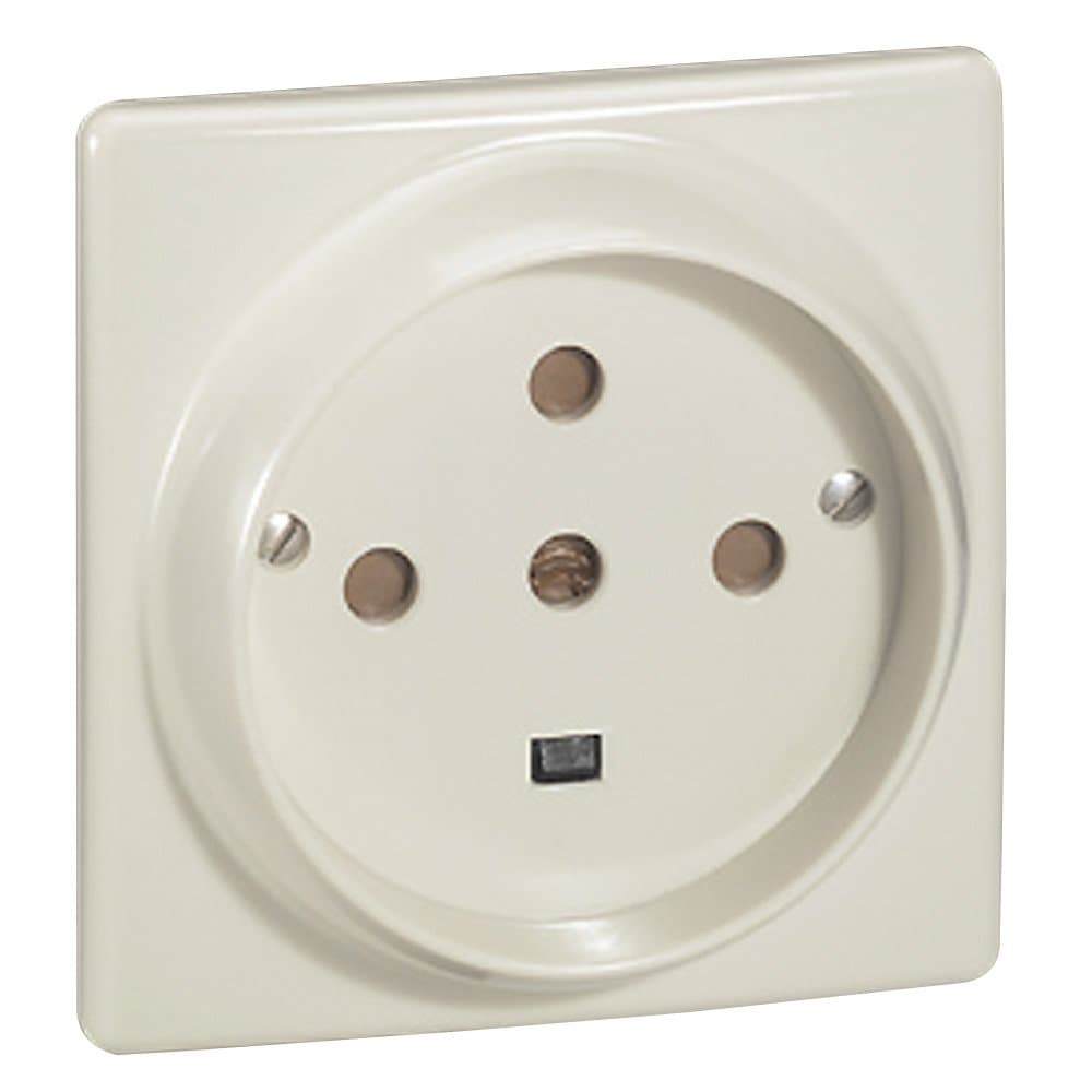 Legrand Розетка силовая 3P+N+E 32A 055817