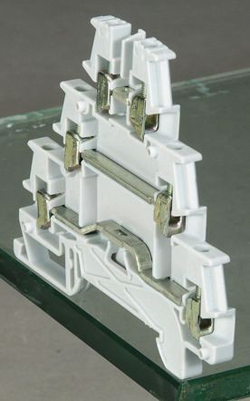 Legrand Viking Клемма 2,5х5, 3 яруса 037151 Купить Legrand Viking Клемма 2,5х5, 3 яруса 037151