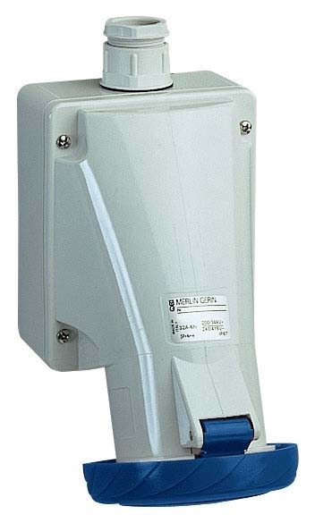 Купить SE PratiKa Розетка настенная, винтовой зажим, 32А 2P+E IP67 220В 83166