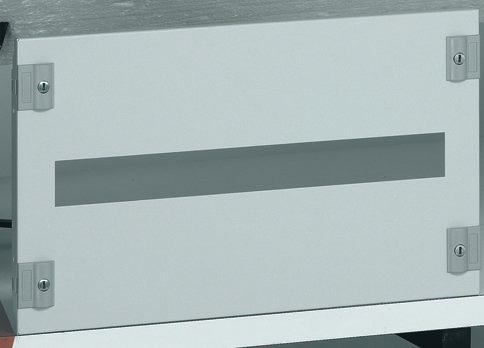 Купить Legrand XL3 400 Лицевая панель метал. DPX-IS 250 020310