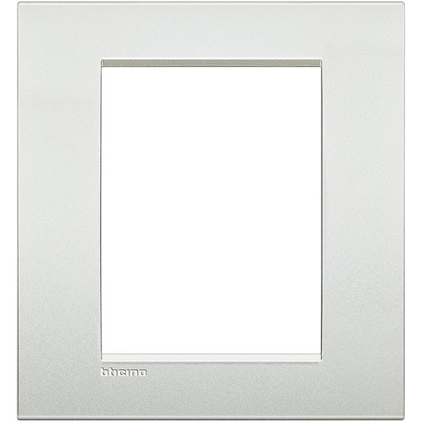 Купить BT LL Белый жемчуг Рамка AIR 3+3 модуля LNC4826PR
