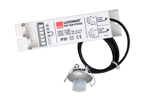 BEG Серебро Мини-датчик присутствия для высоких потолков 360° диаметр действия 6м IP65 92932