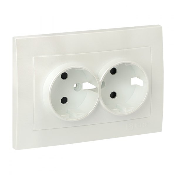EKF PROxima Валенсия лицевая панель розетки 2-местной с/з 16А жемчуг с защ. штор.